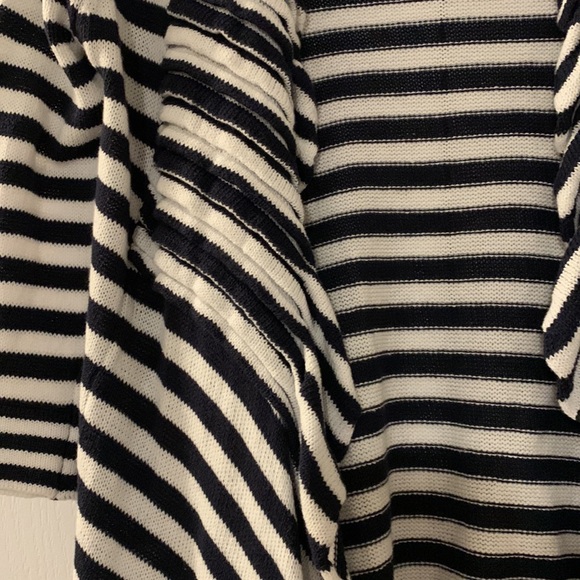 VGUC Line cotton cardigan - Picture 5 of 8